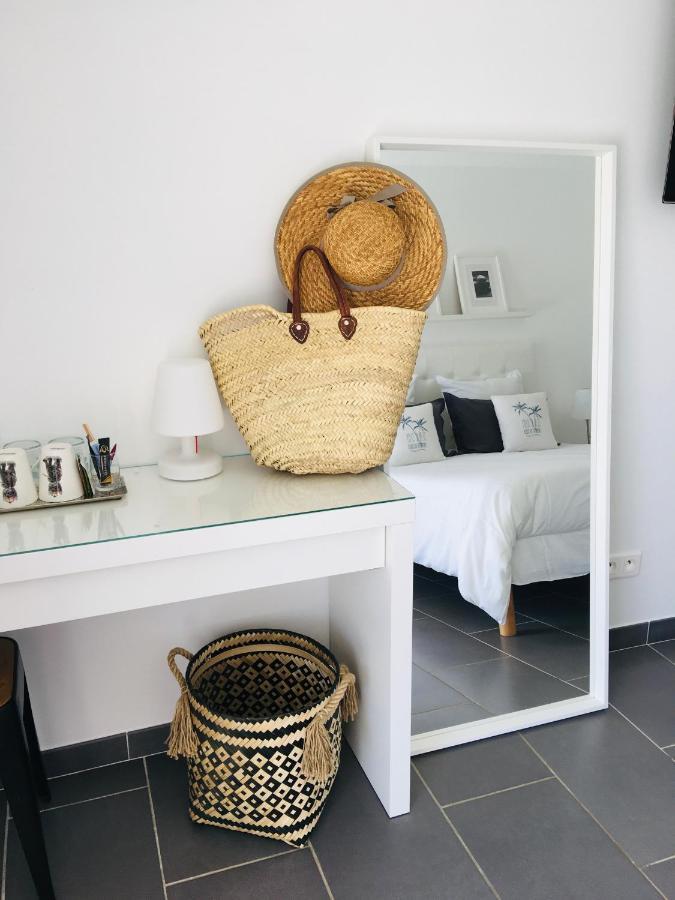 La Villa Mediterranee Wellness Spa Piscine Saint-Drezery ภายนอก รูปภาพ